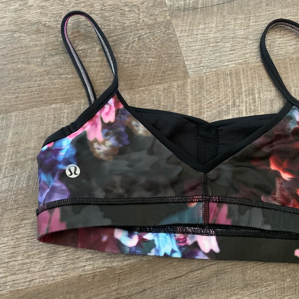 LuluLemon Floral Pirouette Sports Bra - Picture 9 of 16